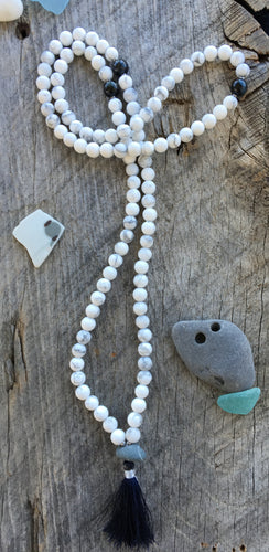 Matte Howlite Mala